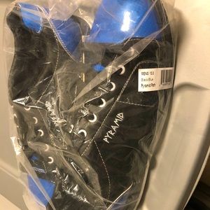 Men’s New Bowling Shoes